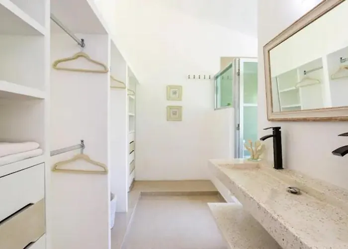 Lux 4br Playacar With Pool
