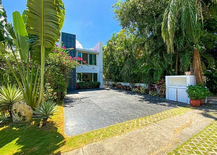 Lux 4br Playacar With Pool Villa *