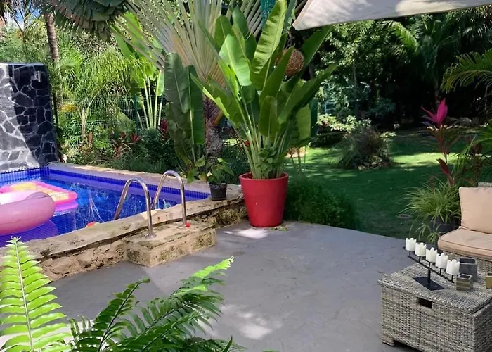 Lux 4br Playacar With Pool Villa