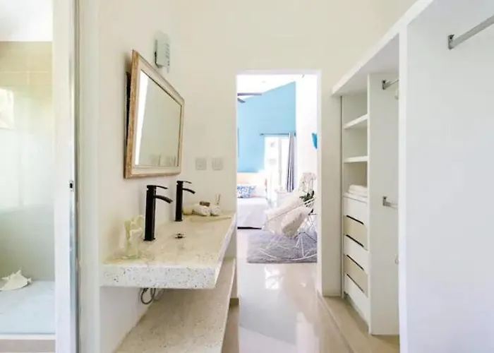 Lux 4br Playacar With Pool *